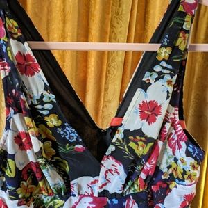 NWT Ever Pretty dress Size 10